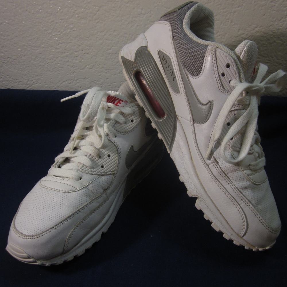 Nike Air Max 90 Infrared Size 9 Mens 325018-102
